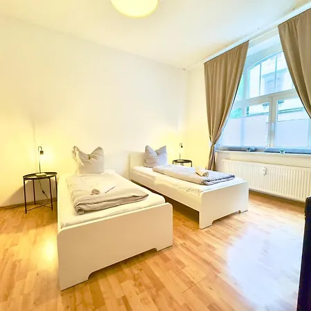 아파트 Appartement,kostenfrei Parkplatz,innenstadt,6personen,3sz,eg, *