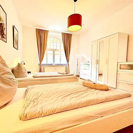 Appartement,kostenfrei Parkplatz,innenstadt,6personen,3sz,eg,